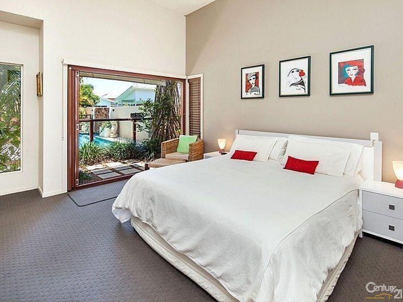 63 Mudjimba Esplanade, Mudjimba QLD 4564