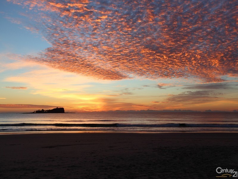 63 Mudjimba Esplanade, Mudjimba QLD 4564