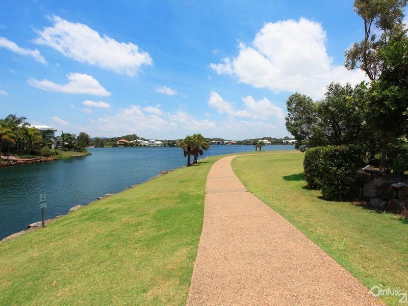 12/20 Baywater Drive, Twin Waters QLD 4564