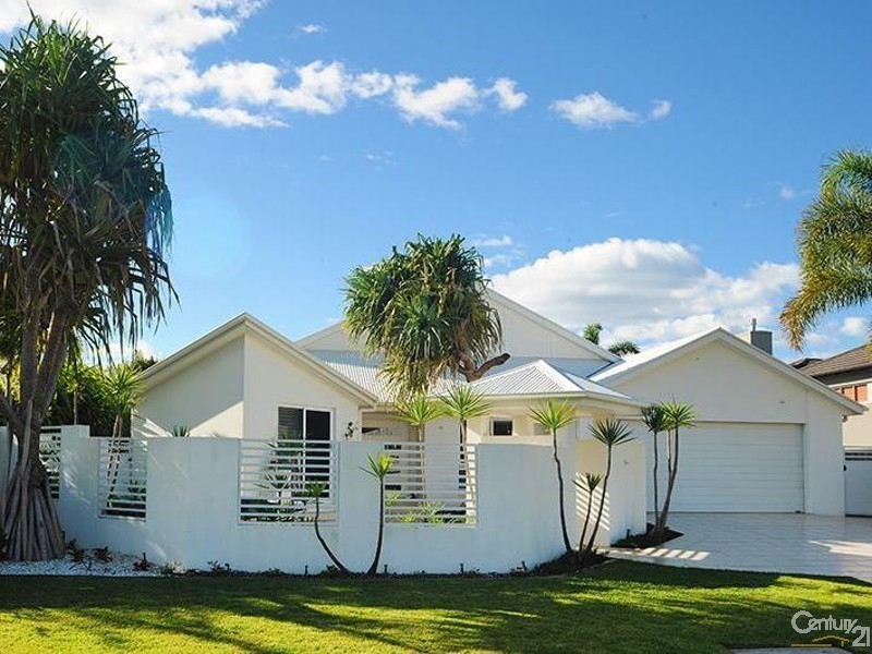 19 Karinya Place, Twin Waters QLD 4564