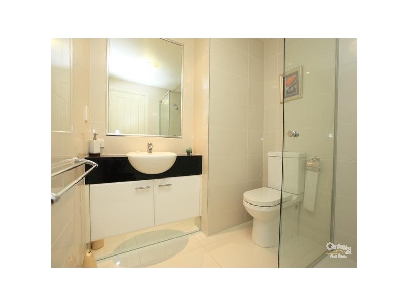 15/179 Ocean Drive, Twin Waters QLD 4564