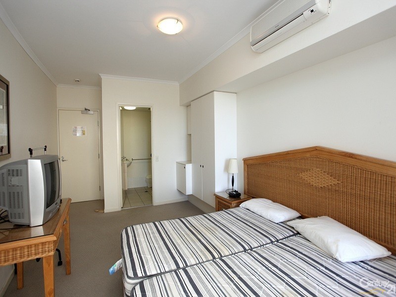 1106/923 David Low Way, Marcoola QLD 4564