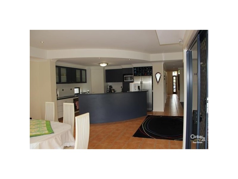 4 Sunorchid Place, Twin Waters QLD 4564