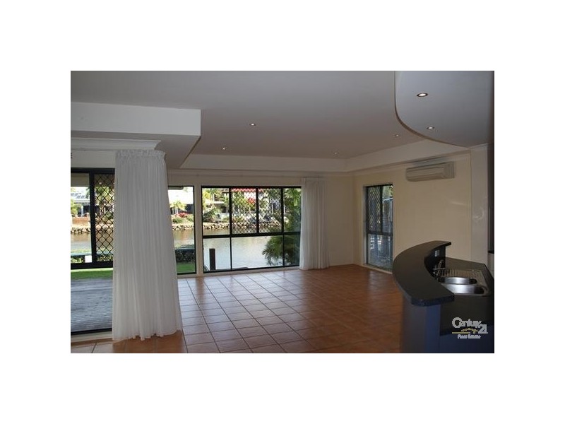 4 Sunorchid Place, Twin Waters QLD 4564