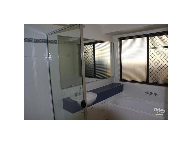 4 Sunorchid Place, Twin Waters QLD 4564