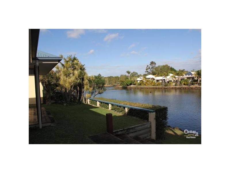 4 Sunorchid Place, Twin Waters QLD 4564