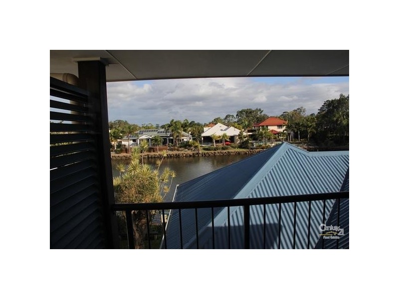 4 Sunorchid Place, Twin Waters QLD 4564