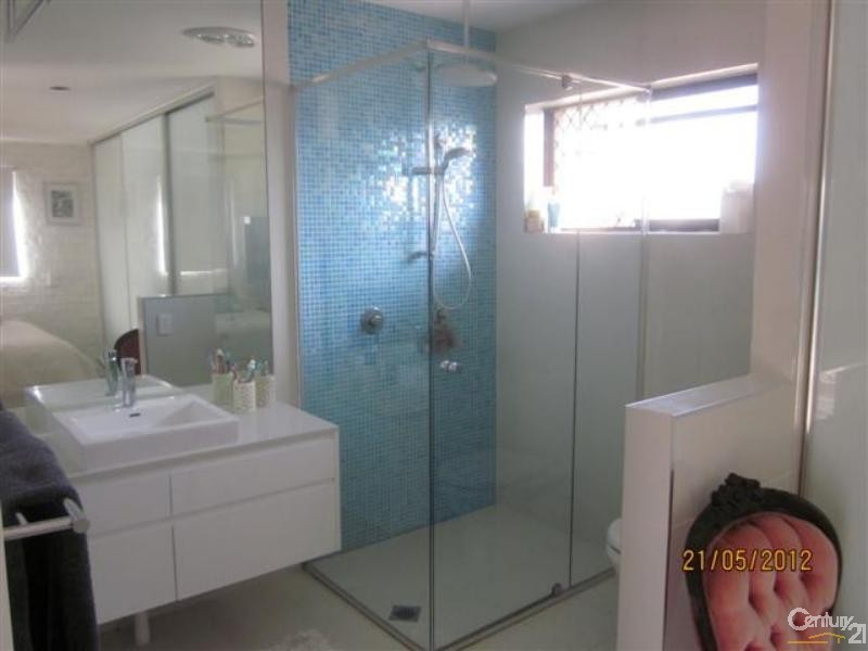 20 Joanne Street, Marcoola QLD 4564