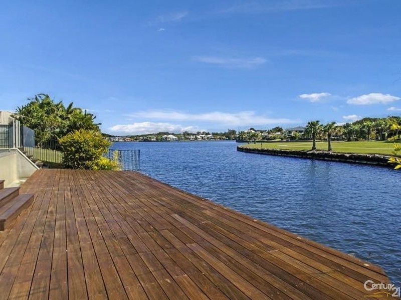 2 Waterfront Court, Twin Waters QLD 4564