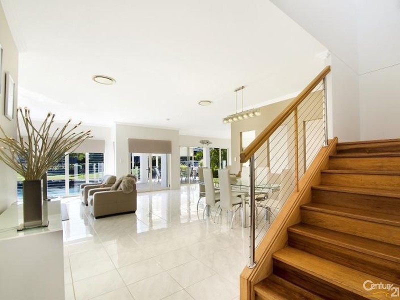 2 Waterfront Court, Twin Waters QLD 4564