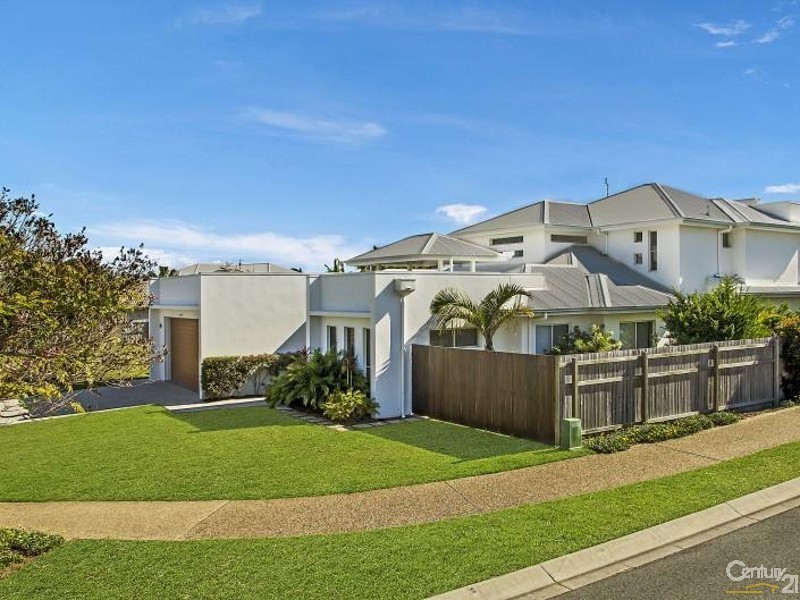 2 Waterfront Court, Twin Waters QLD 4564