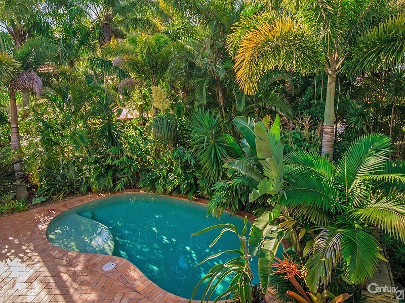 5 Mainsail Place, Twin Waters QLD 4564