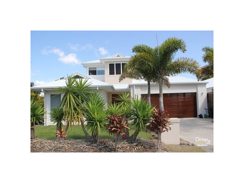 8 Oyster Court, Twin Waters QLD 4564