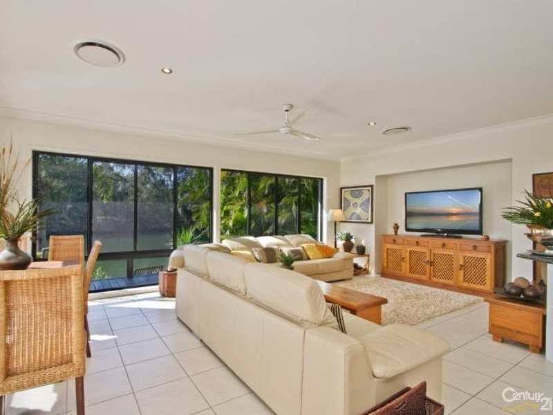 12 Tassel Place, Twin Waters QLD 4564