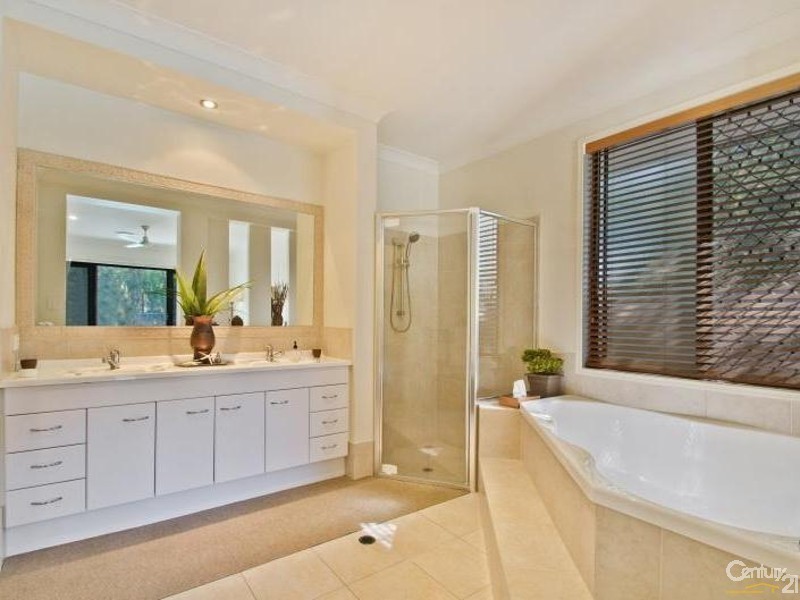 12 Tassel Place, Twin Waters QLD 4564