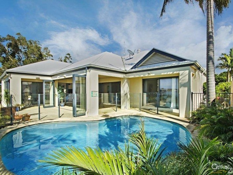 7 Karinya Place, Twin Waters QLD 4564