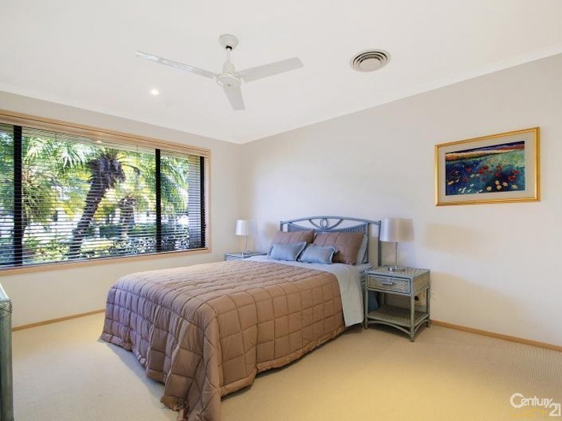 7 Karinya Place, Twin Waters QLD 4564