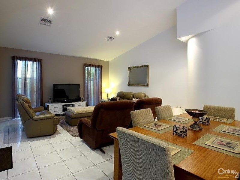 70 Anchorage Circuit, Twin Waters QLD 4564