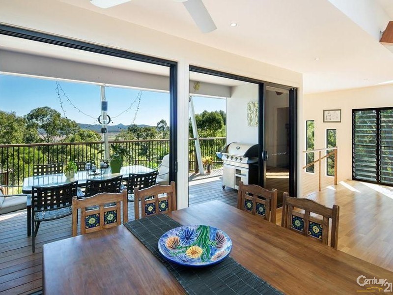 15 Noonameena Court, Mount Coolum QLD 4573