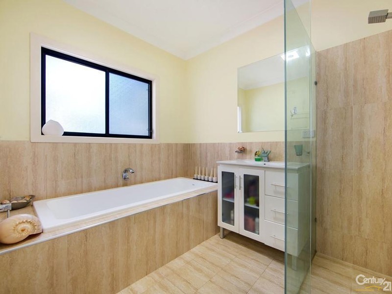 15 Noonameena Court, Mount Coolum QLD 4573