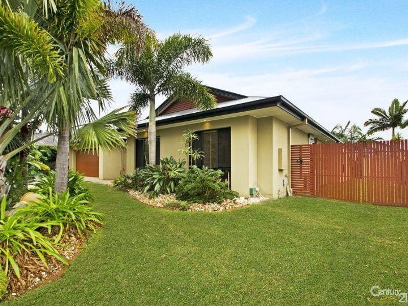 11 Lake View Drive, Twin Waters QLD 4564