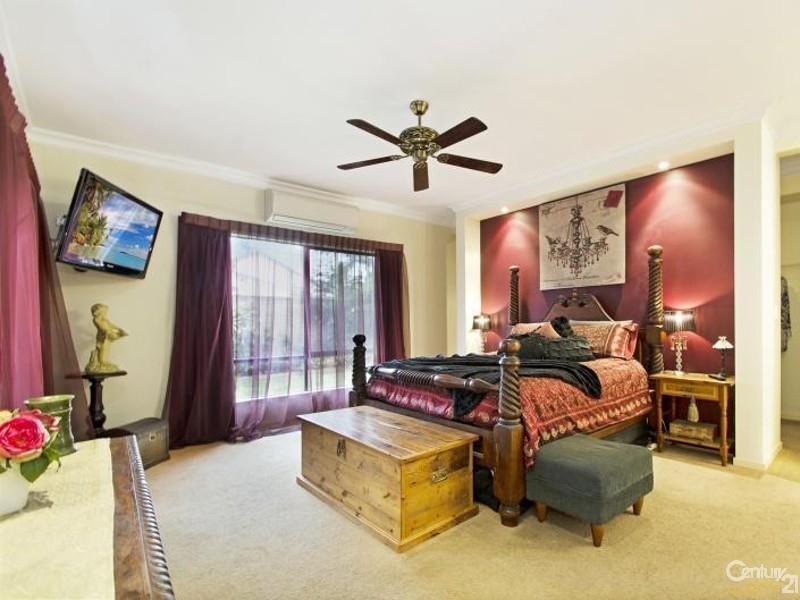 11 Lake View Drive, Twin Waters QLD 4564