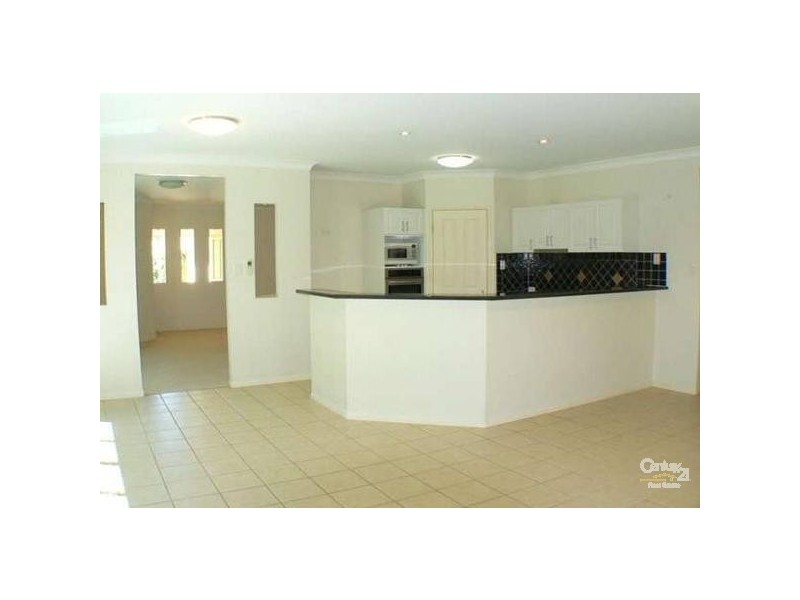 7 Pampling Place, Twin Waters QLD 4564