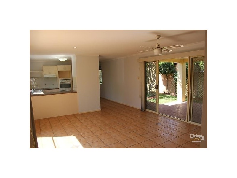 8 Watergum Place, Twin Waters QLD 4564