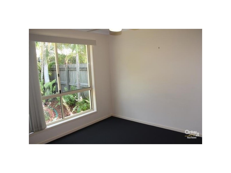 8 Watergum Place, Twin Waters QLD 4564