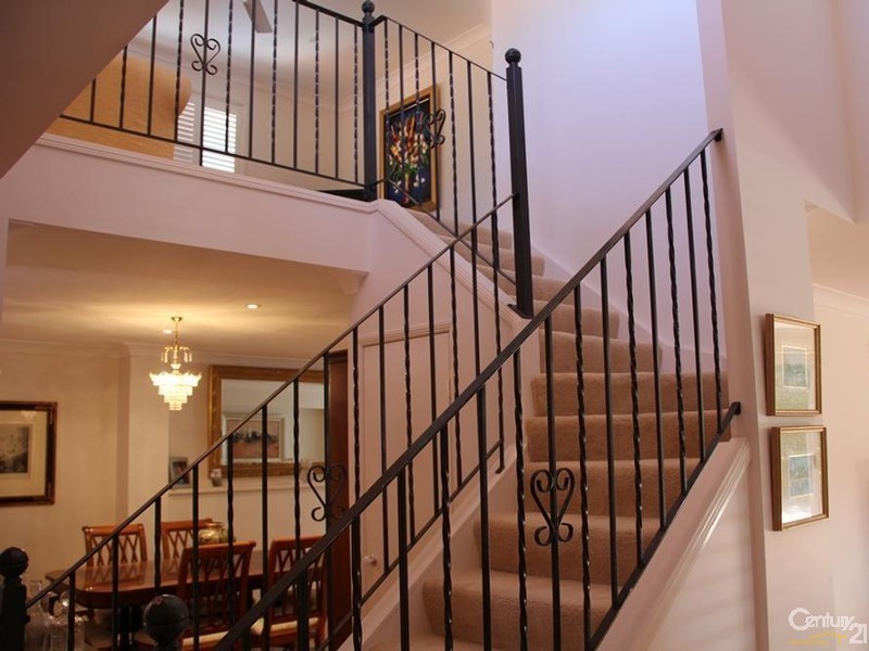 4 Elderberry Court, Twin Waters QLD 4564