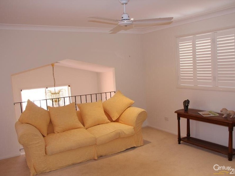 4 Elderberry Court, Twin Waters QLD 4564