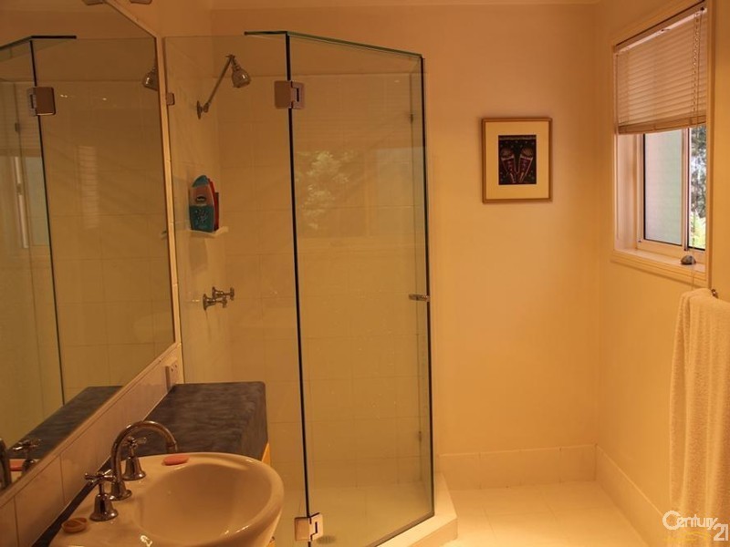 4 Elderberry Court, Twin Waters QLD 4564