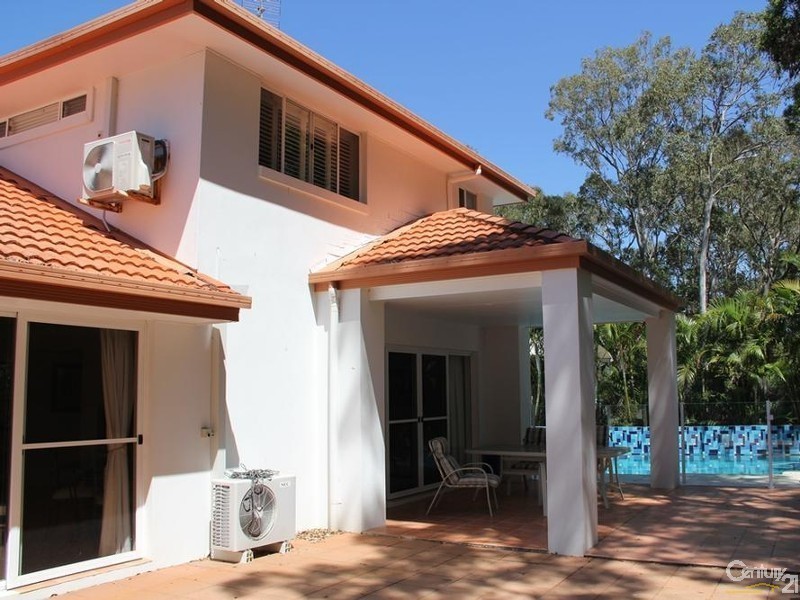 4 Elderberry Court, Twin Waters QLD 4564