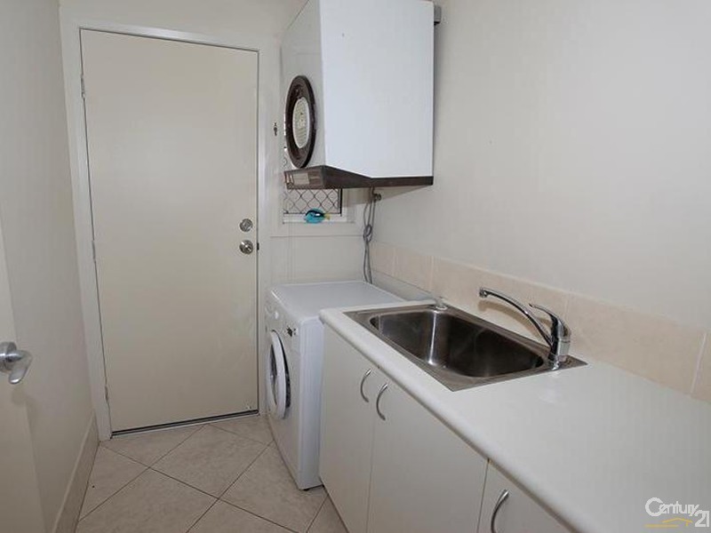 6 Mizzen Place, Twin Waters QLD 4564