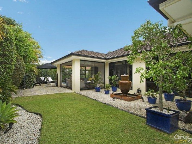 1 Sails Court, Twin Waters QLD 4564