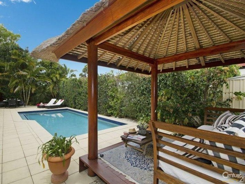 1 Sails Court, Twin Waters QLD 4564