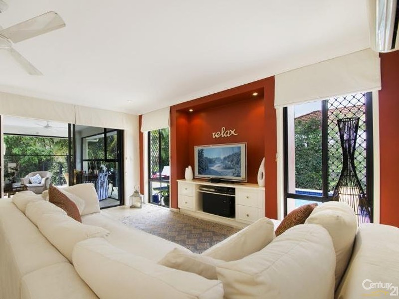 1 Sails Court, Twin Waters QLD 4564