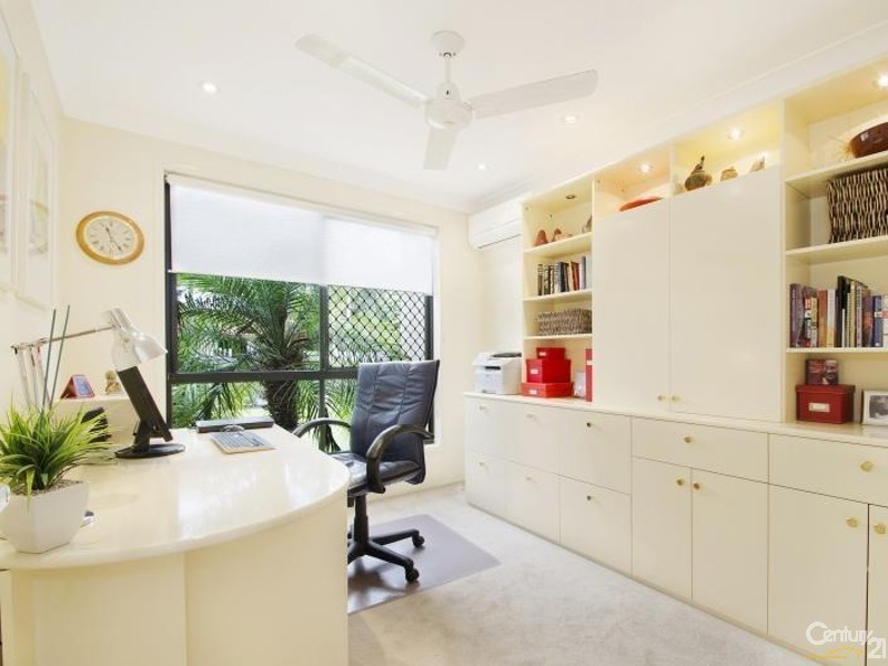 1 Sails Court, Twin Waters QLD 4564