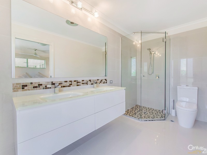 30 Samantha Drive, Bli Bli QLD 4560