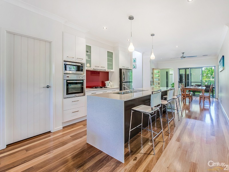 27A North Beach Place, Mudjimba QLD 4564
