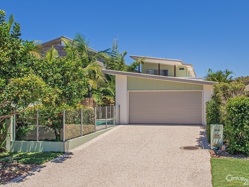 27a North Beach Place, Mudjimba QLD 4564