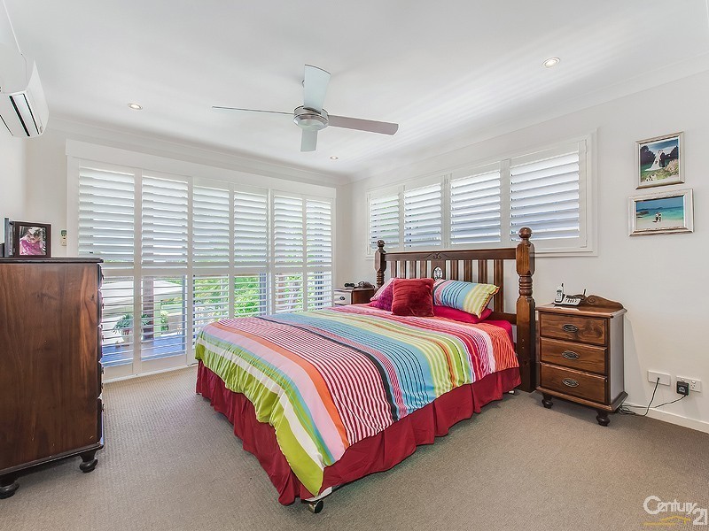 27a North Beach Place, Mudjimba QLD 4564