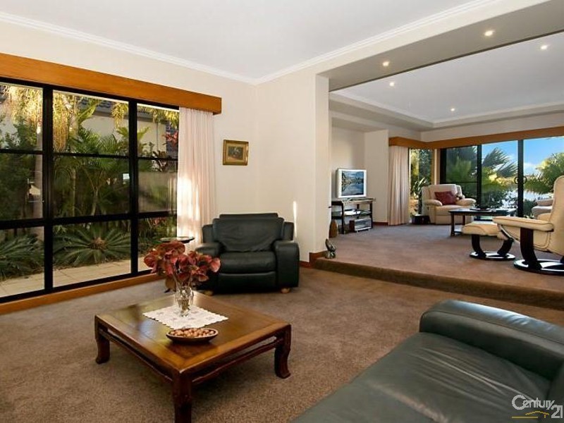 17 Nautilus Place, Twin Waters QLD 4564