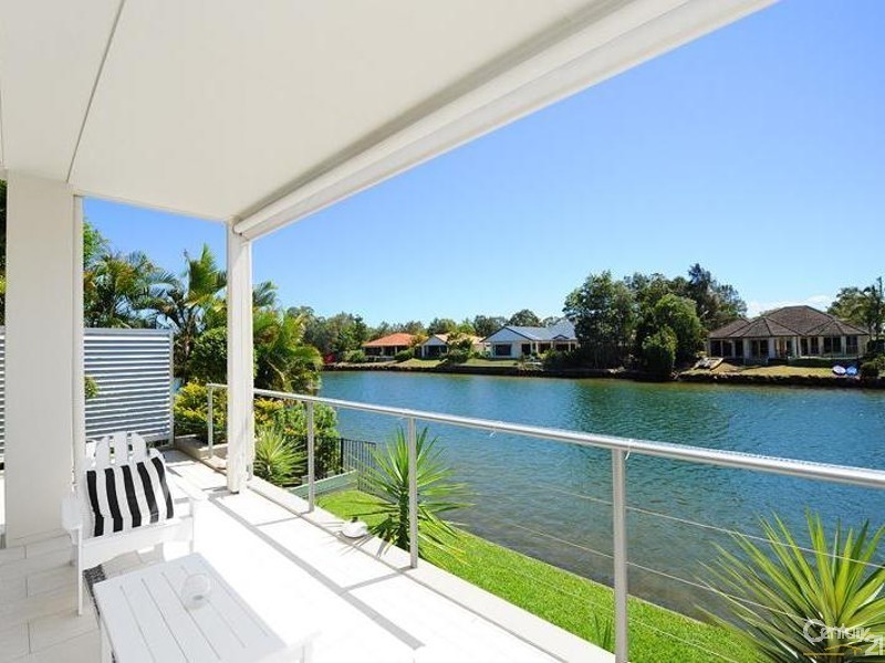 8 Karinya Place, Twin Waters QLD 4564