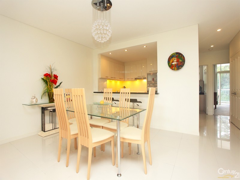 15/179 Ocean Drive, Twin Waters QLD 4564