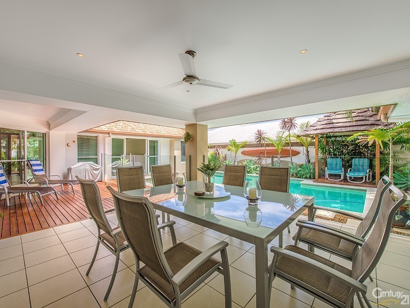 3 Parsons Bank Drive, Twin Waters QLD 4564