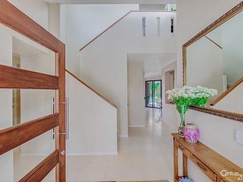 1 Waterfront Court, Twin Waters QLD 4564