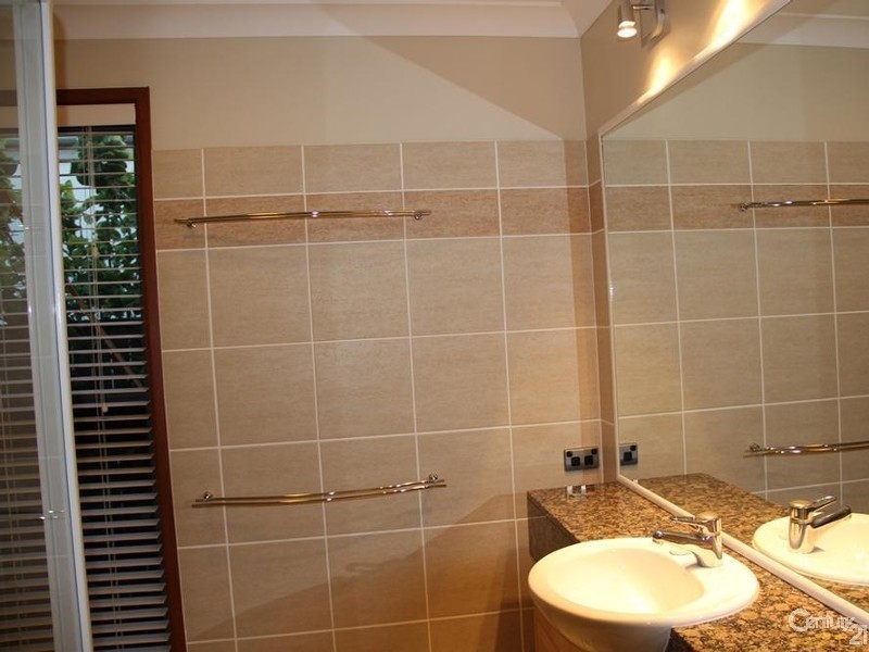 71 Stillwater Drive, Twin Waters QLD 4564