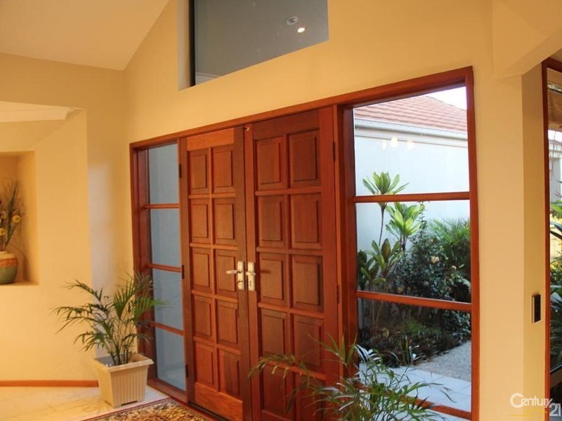 71 Stillwater Drive, Twin Waters QLD 4564