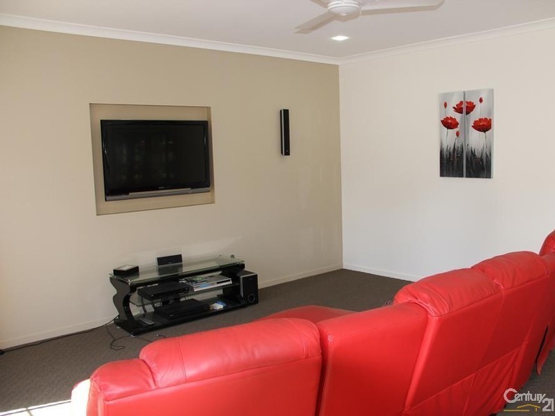 64 Anchorage Circuit, Twin Waters QLD 4564